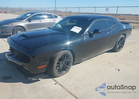 2021 Dodge Challenger R/T z USA, uszkodzony, nr VIN 2C3CDZBT7MH551643